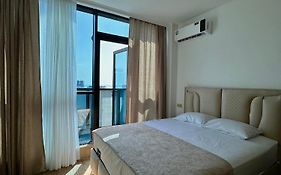 Dar Tower Panorama Apartments Batumi